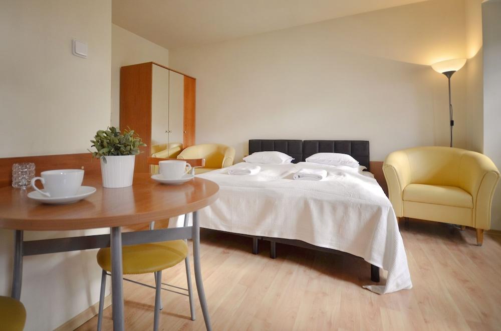 Dom & House - Apartamenty Zacisze Sopot Kültér fotó